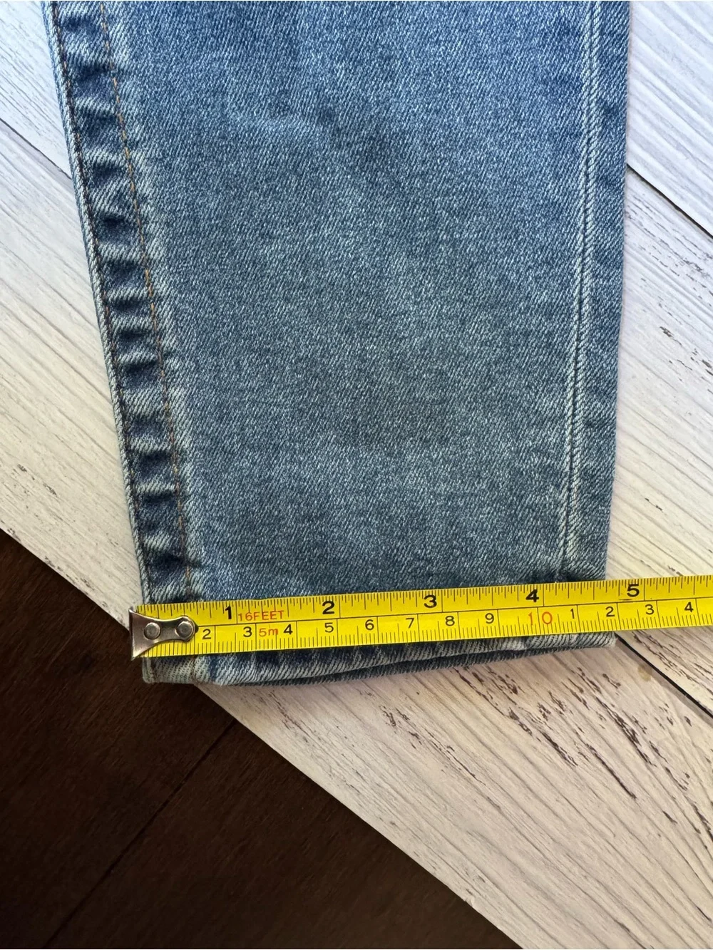 True Religion Curvy Skinny Mid Rise Distressed Jeans Size 29 Medium Blue Wash - Picture 13 of 15